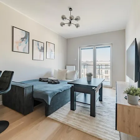 Peaceful Horizon By Aparo - Nowy Apartament, Winda, Lozeczko Turystyczne, Balkon, 5 Pietro, Szpital Ckd, * Lodz (Lodz)