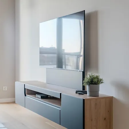 Peaceful Horizon By Aparo - Nowy Apartament, Winda, Lozeczko Turystyczne, Balkon, 5 Pietro, Szpital Ckd, Apartment