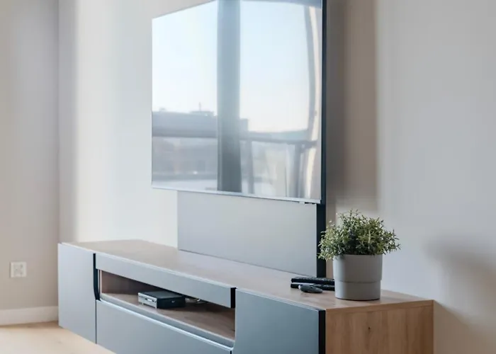 Peaceful Horizon By Aparo - Nowy Apartament, Winda, Lozeczko Turystyczne, Balkon, 5 Pietro, Szpital Ckd, Апартаменти