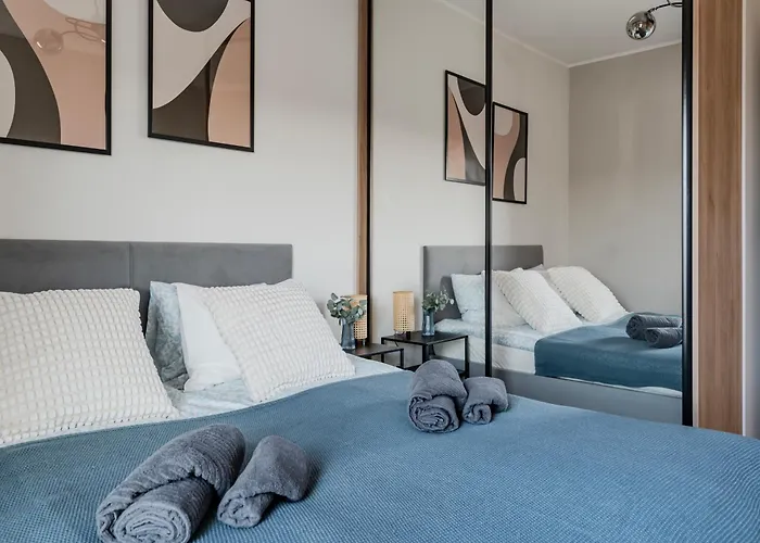 Peaceful Horizon By Aparo - Nowy Apartament, Winda, Lozeczko Turystyczne, Balkon, 5 Pietro, Szpital Ckd, Апартаменти